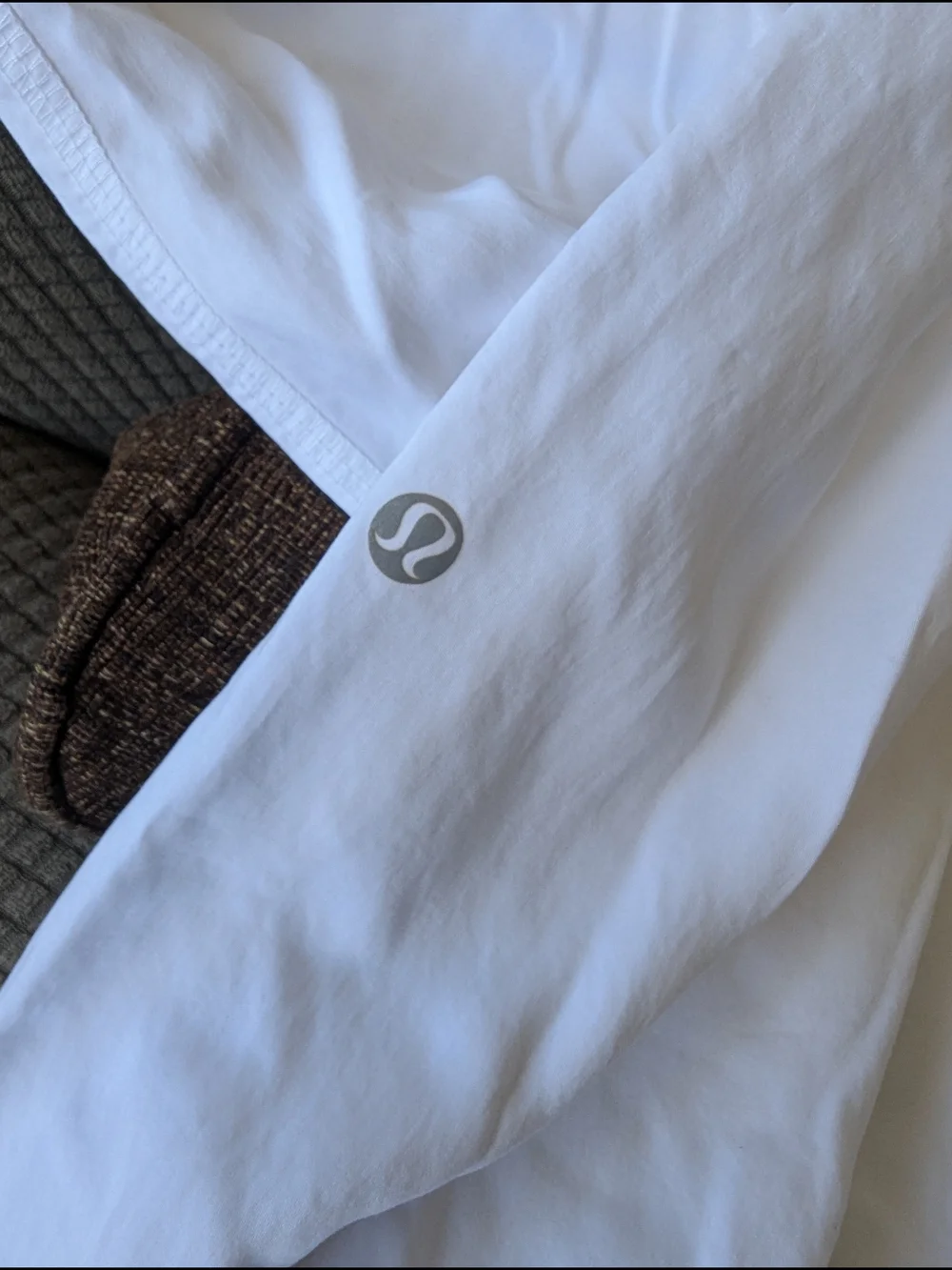 lululemon athletica White Jogger Pants with Light Gray Waistband